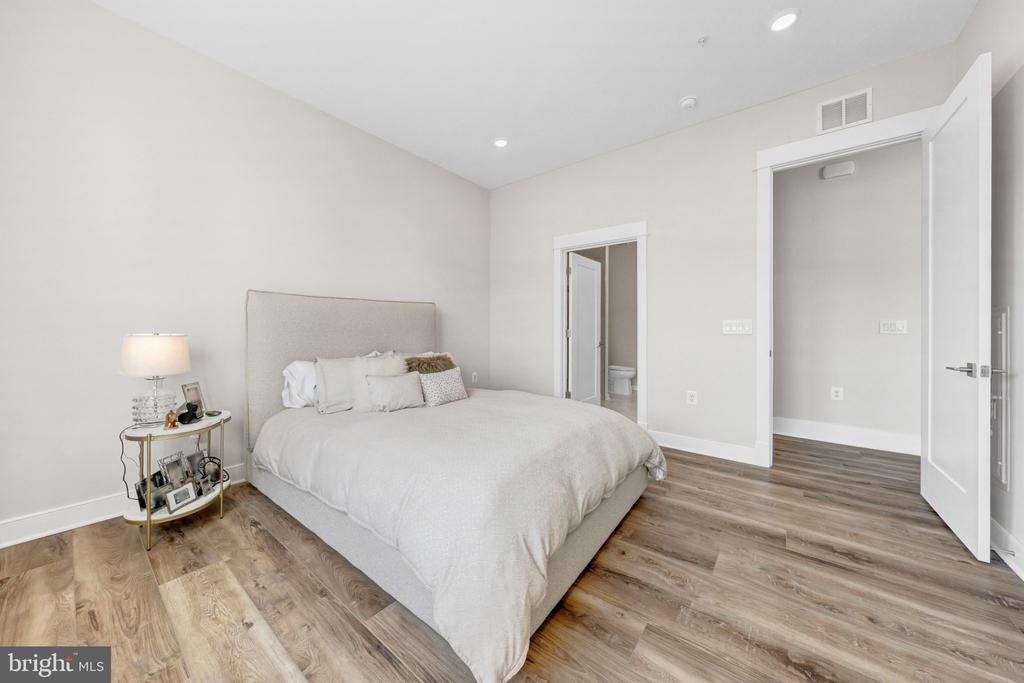 23665 HAVELOCK WALK TERRACE Unit: 406