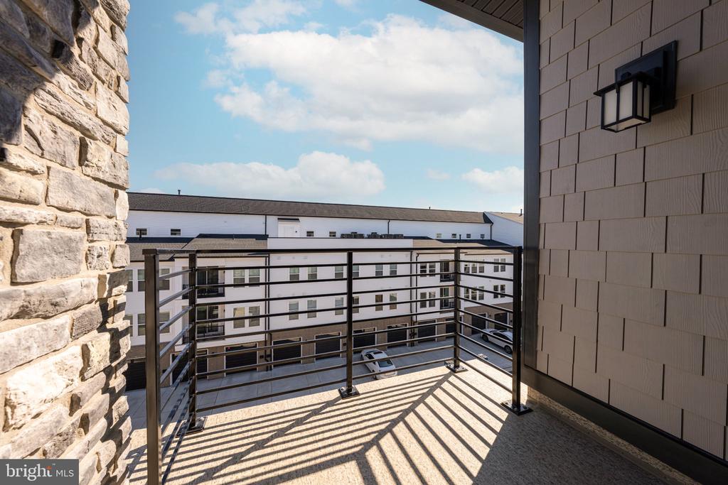 23665 HAVELOCK WALK TERRACE Unit: 406