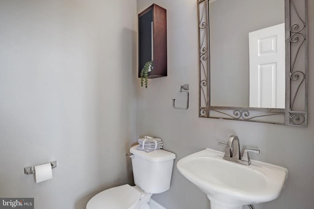 42990 MILL RACE TERRACE