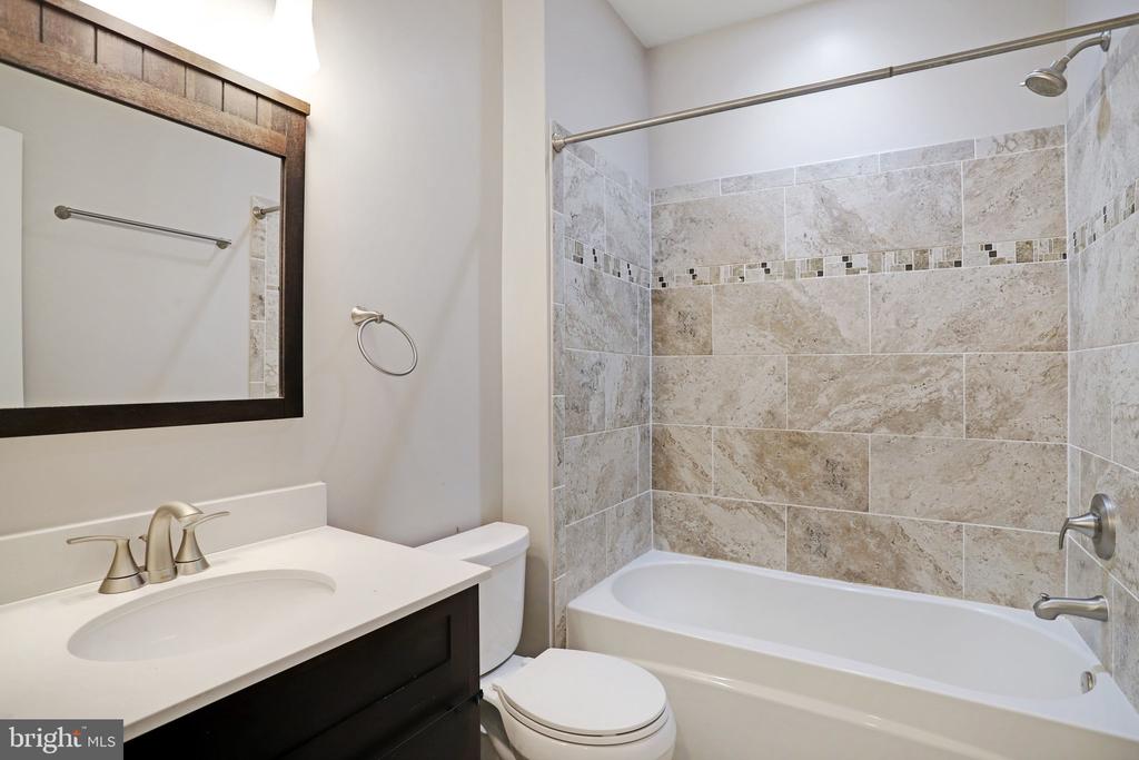 42990 MILL RACE TERRACE