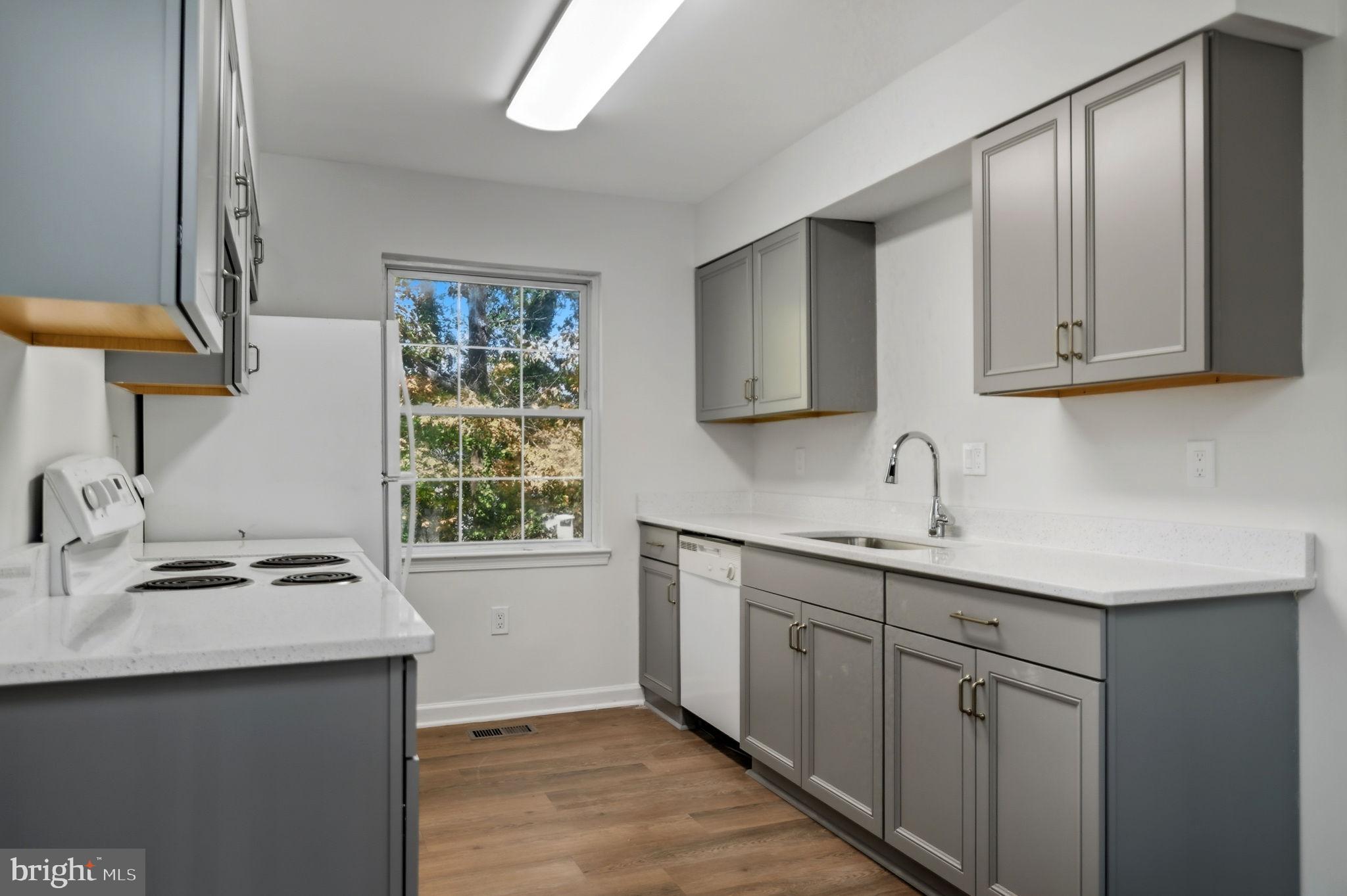 8334 SHADY GROVE CIRCLE