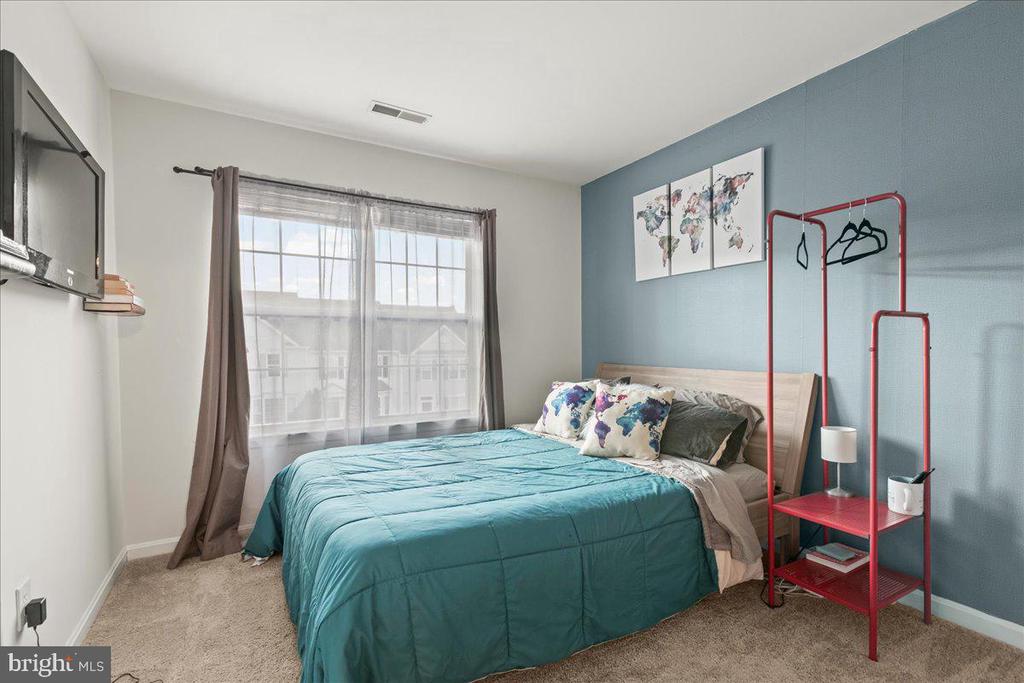 9417 Black Hawk Ct