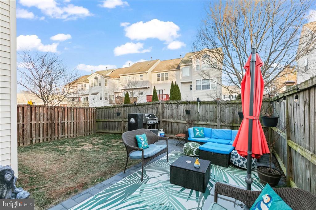 9417 Black Hawk Ct