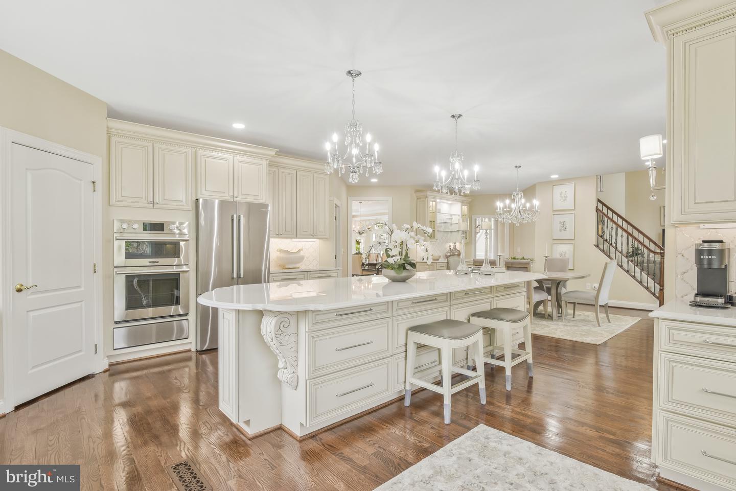 15214 Golf View Dr