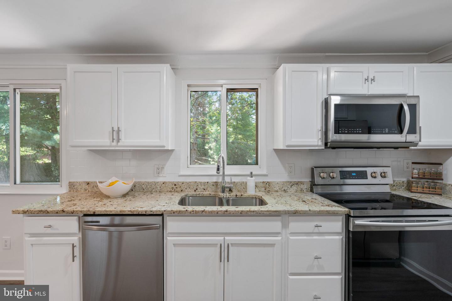 3326 Wyndale Ct