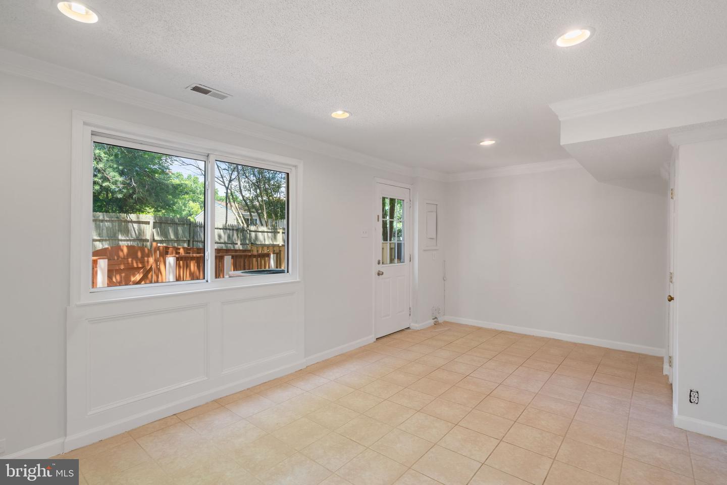 3326 Wyndale Ct