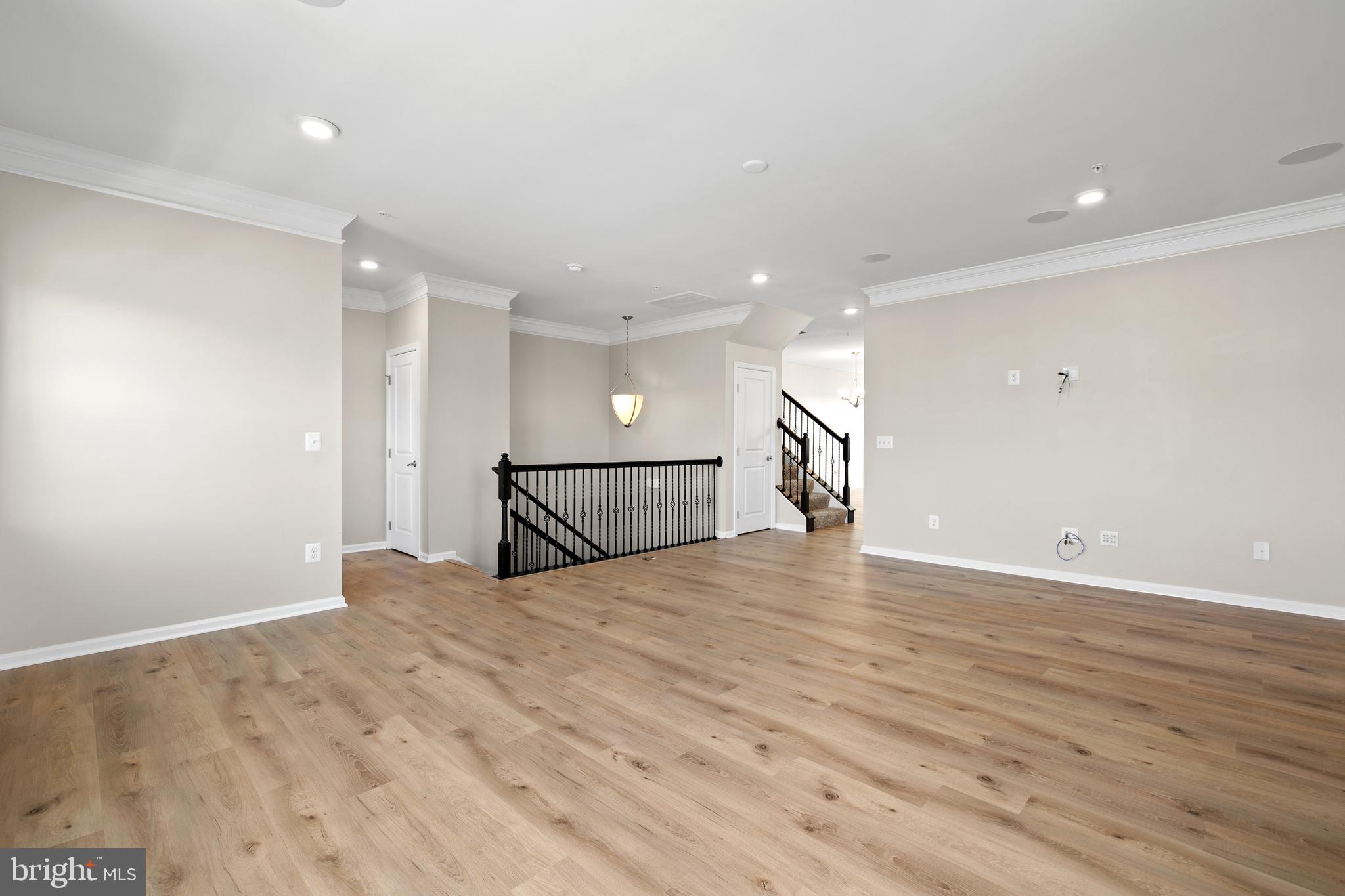 13635 Rockingham Ln