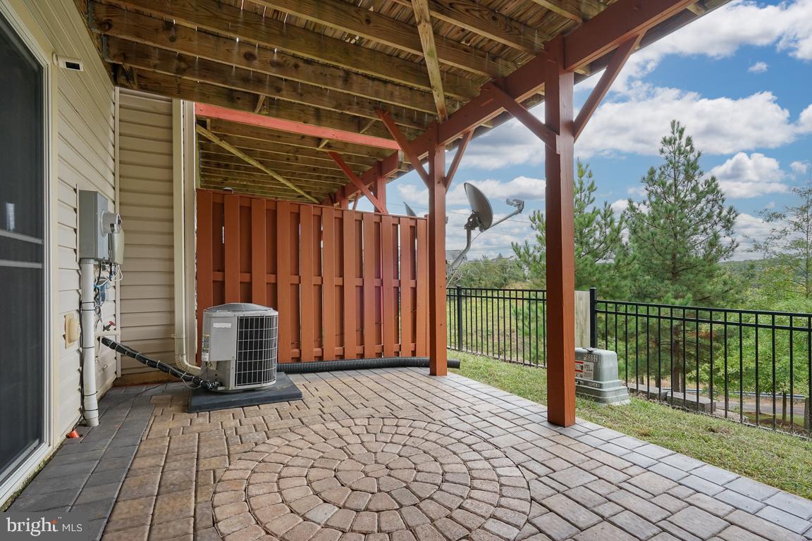15693 John Diskin Cir