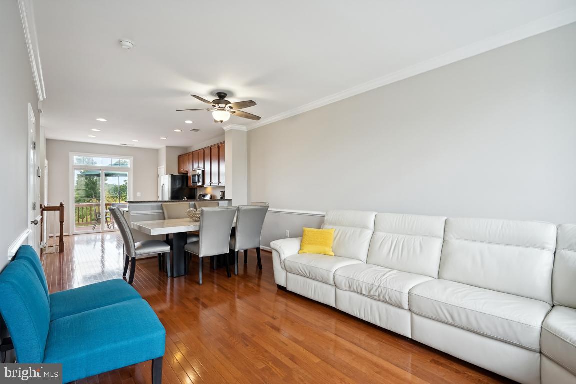 15693 John Diskin Cir