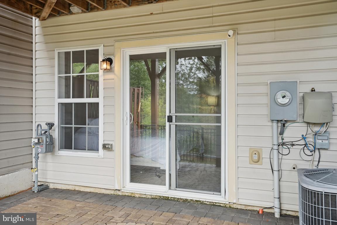 15693 John Diskin Cir
