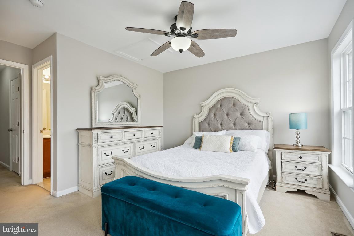 15693 John Diskin Cir