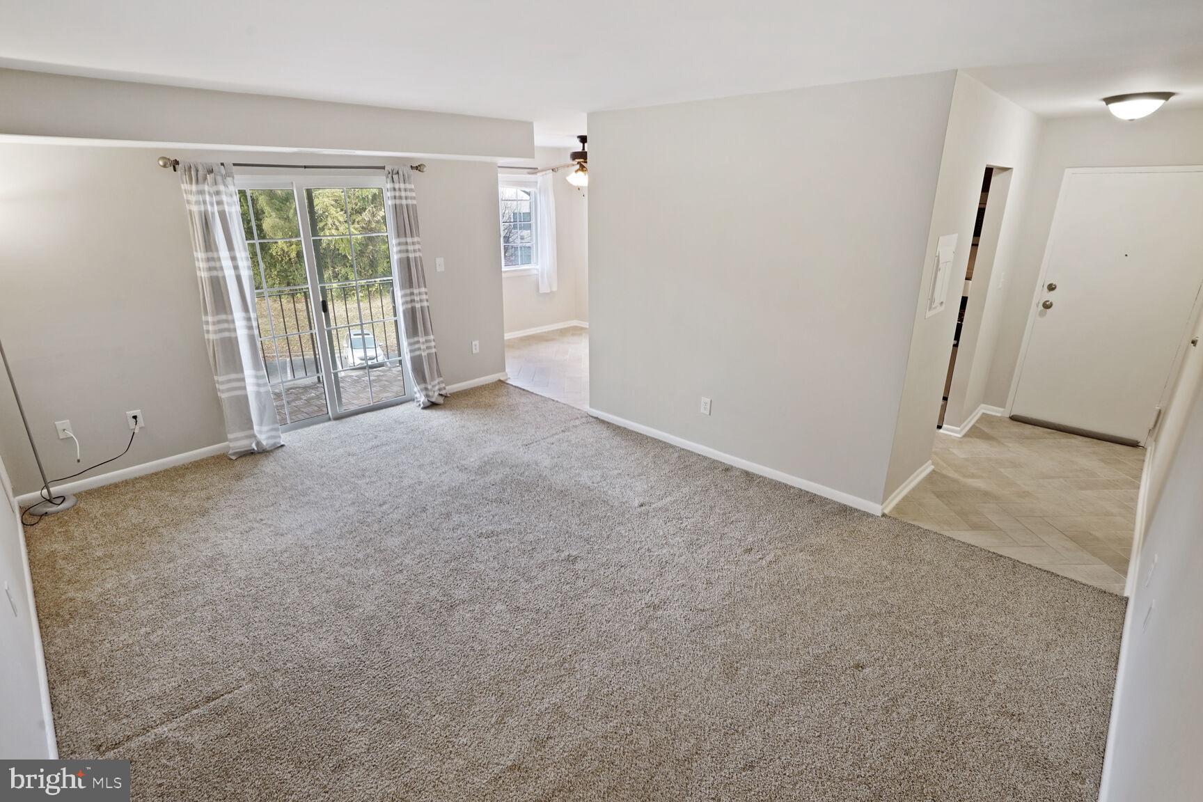 1521 Colonial Dr #304