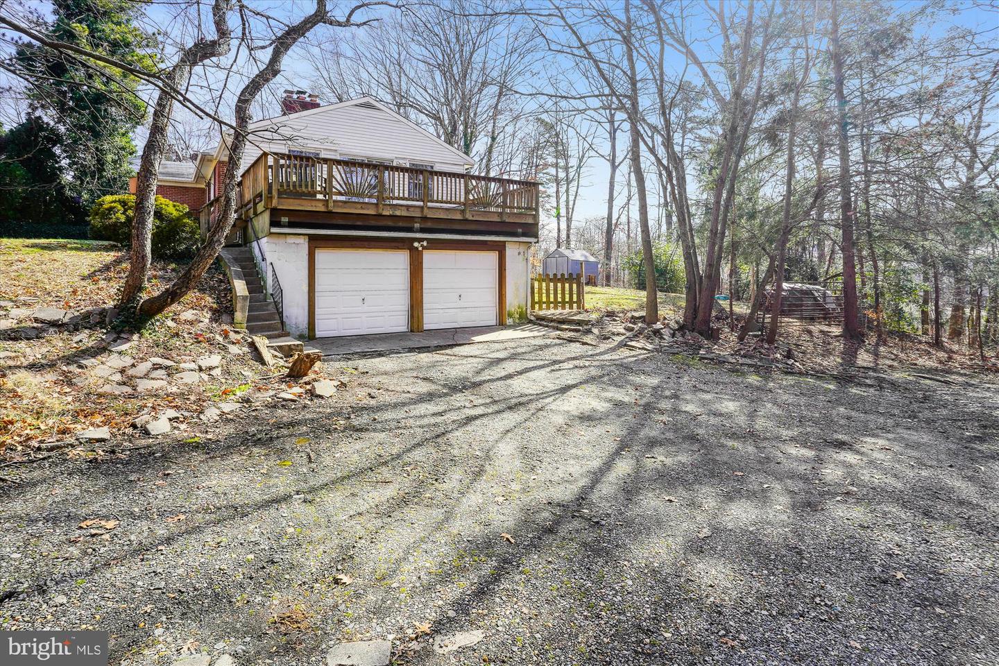 1605 Lakewood Dr