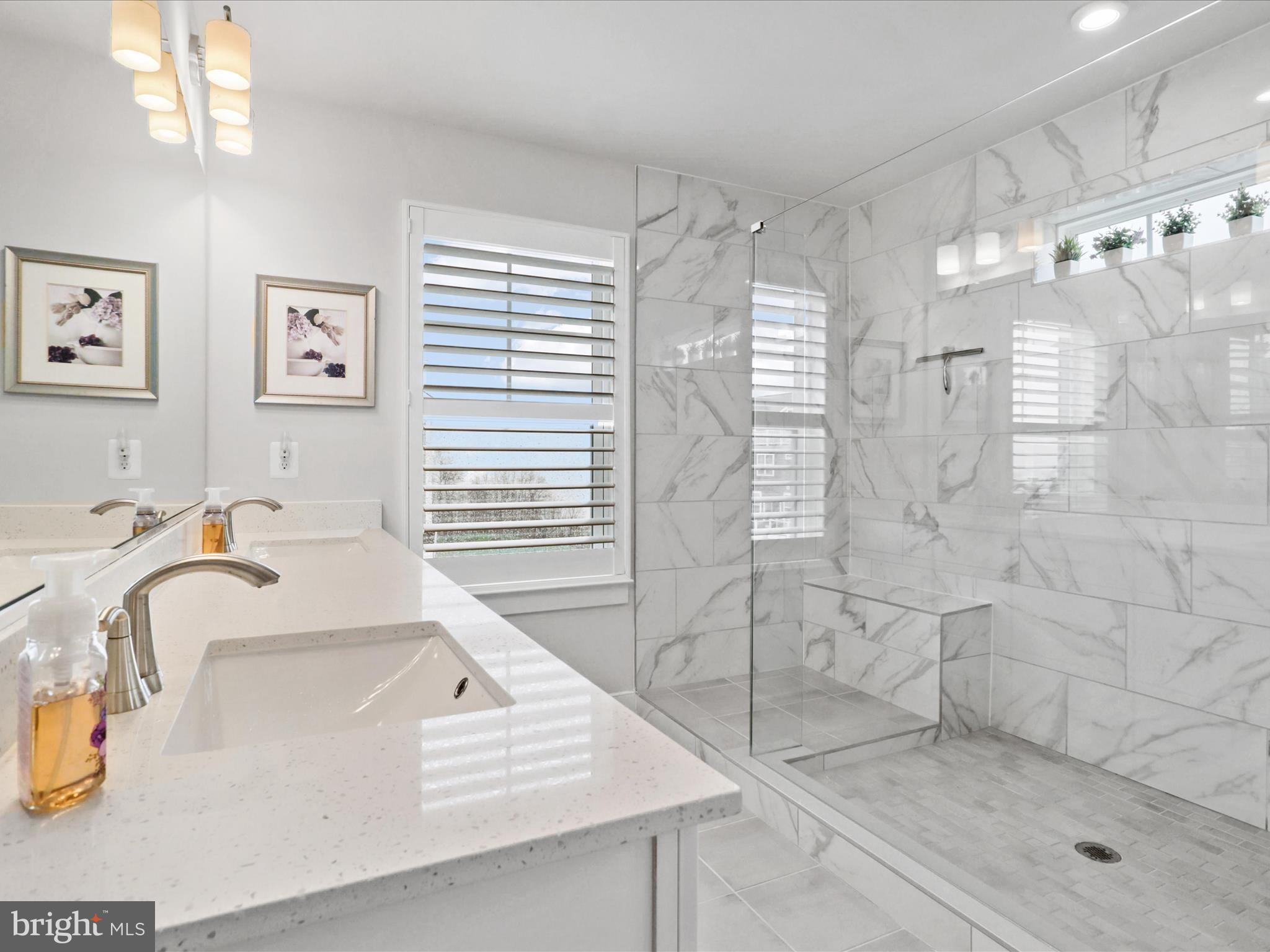 1450 Meadowlark Glen Rd