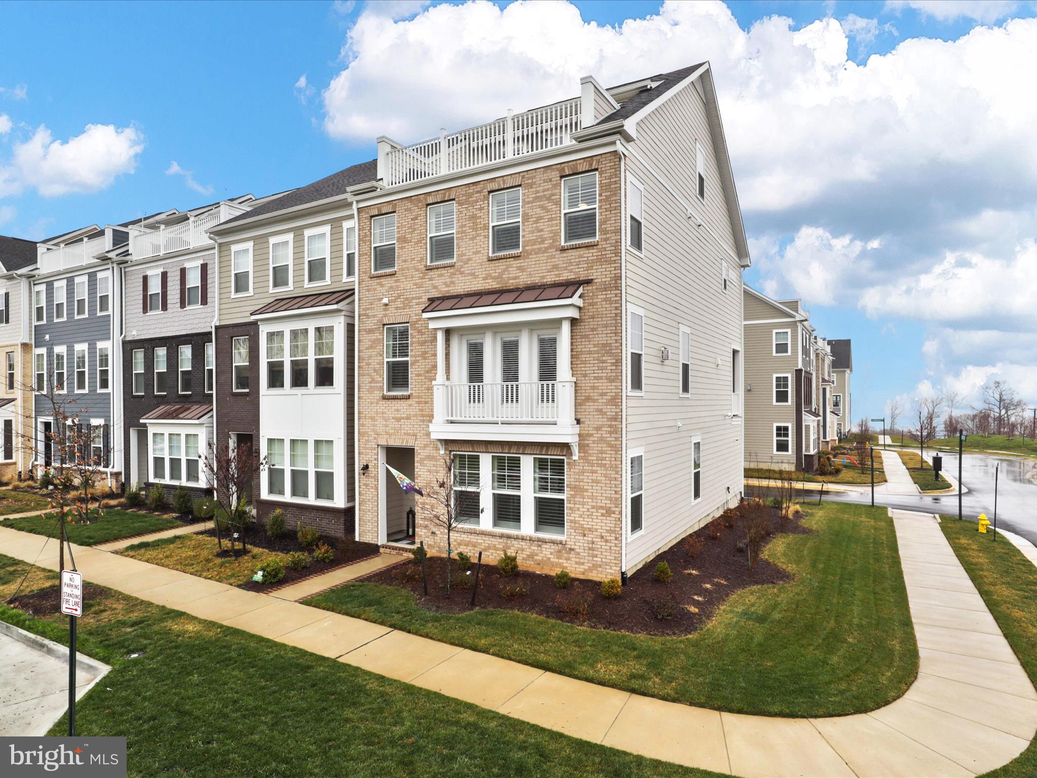 1450 Meadowlark Glen Rd