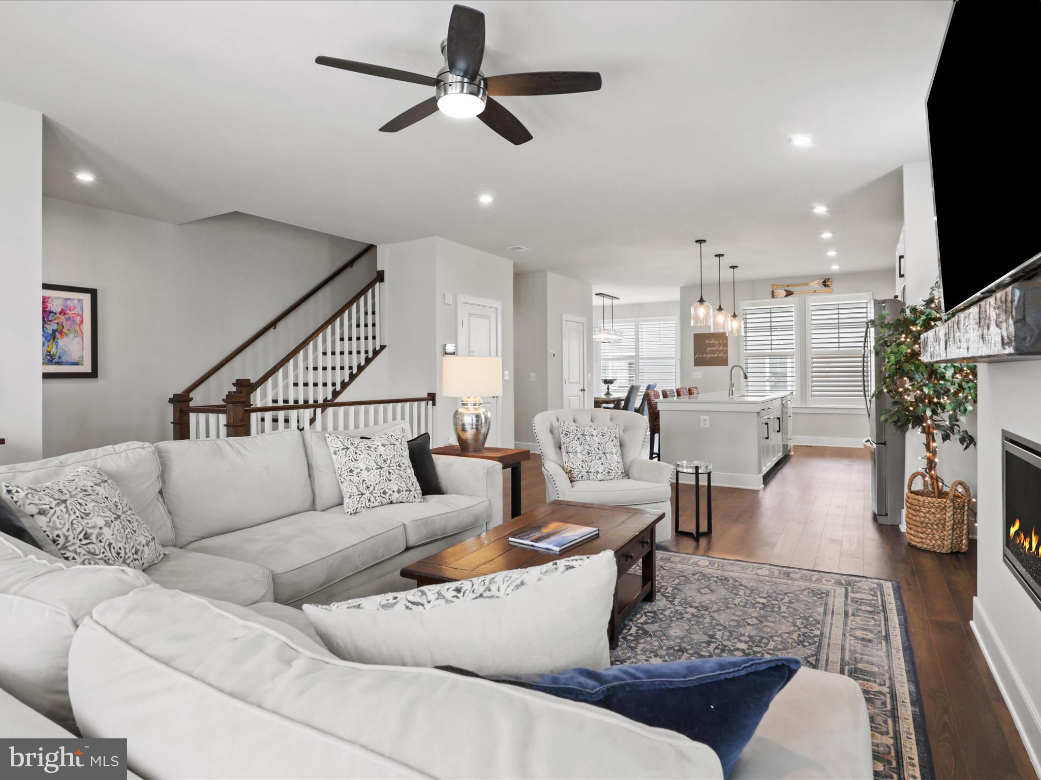 1450 Meadowlark Glen Rd