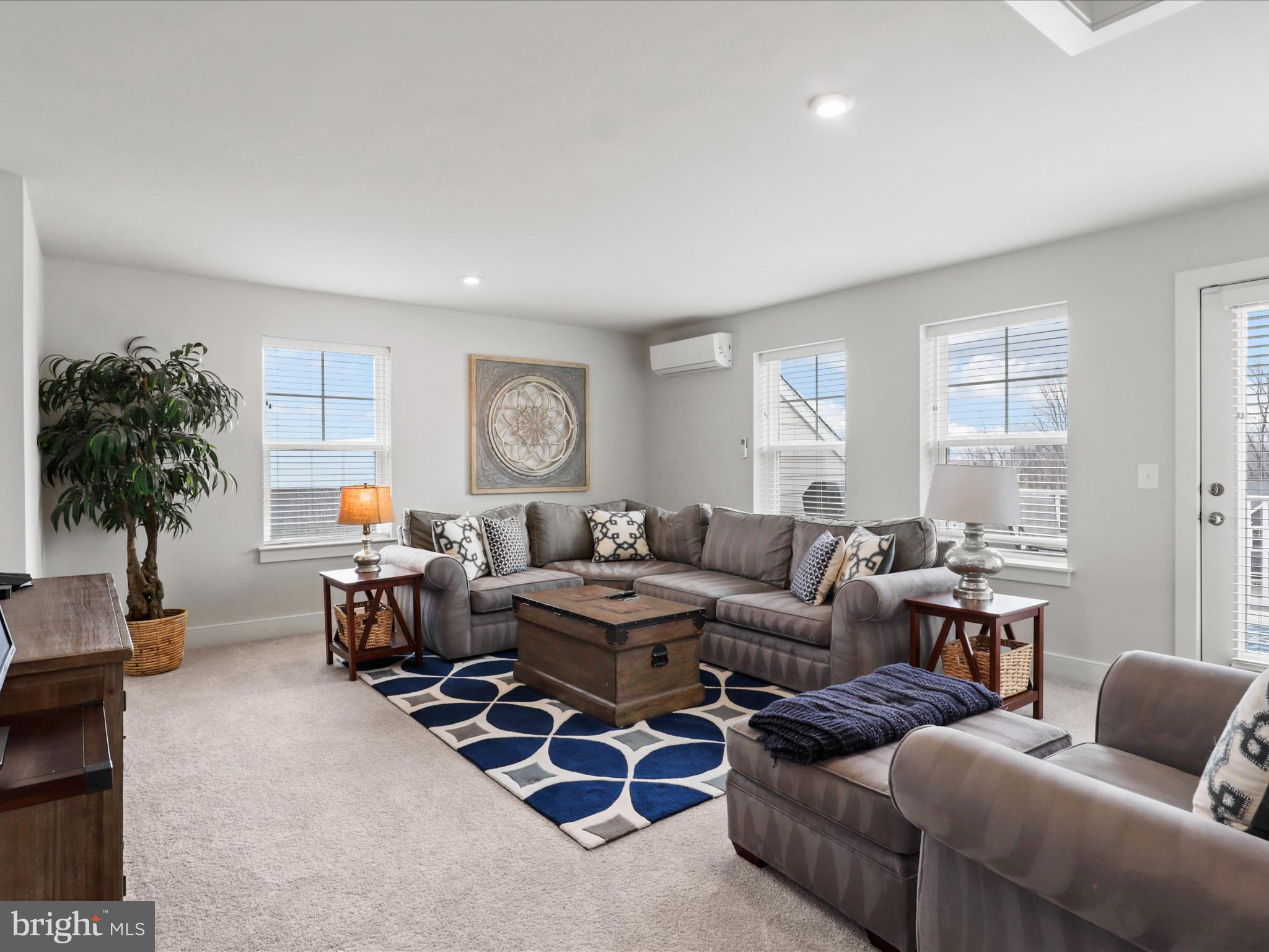 1450 Meadowlark Glen Rd