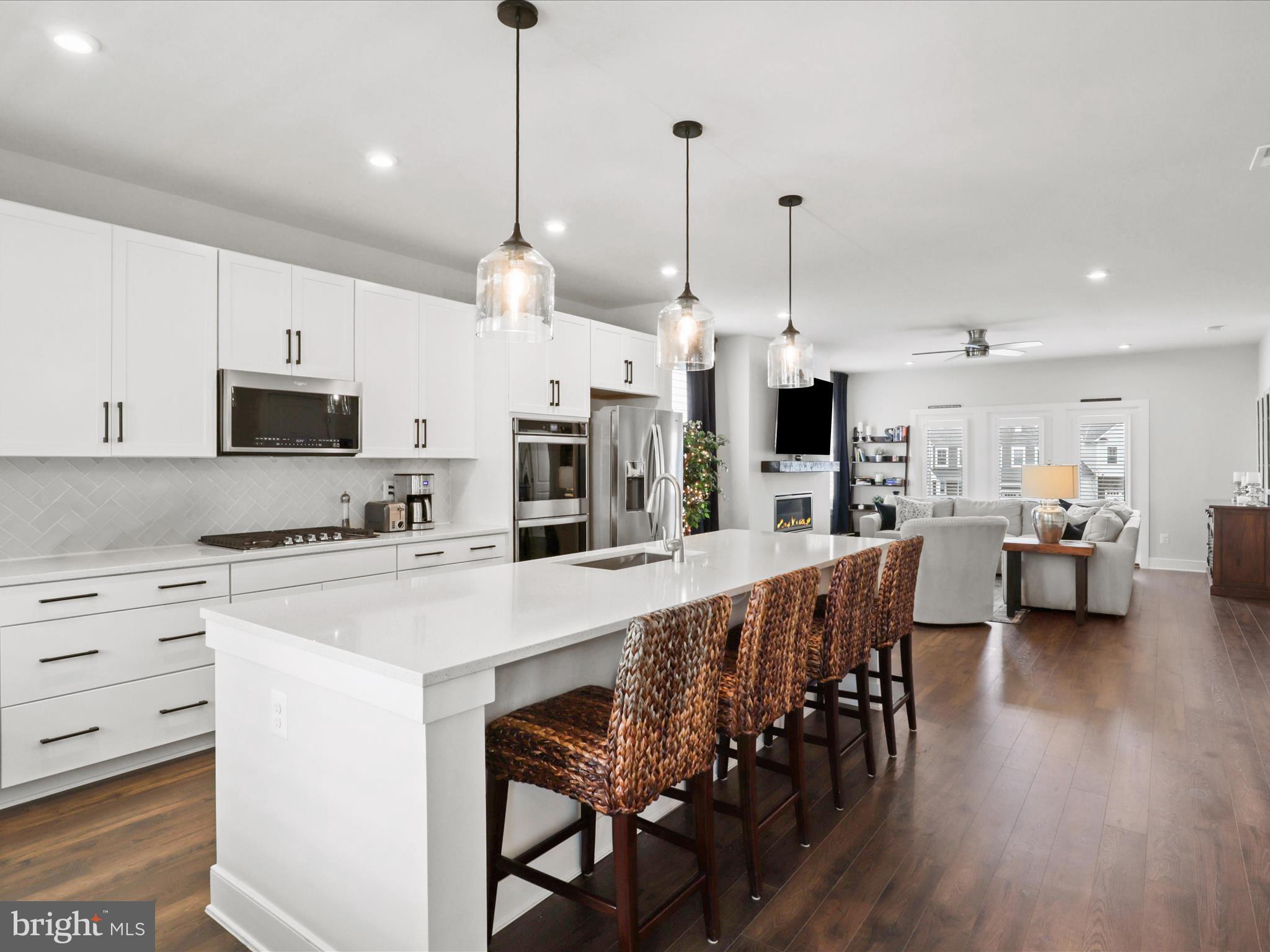 1450 Meadowlark Glen Rd