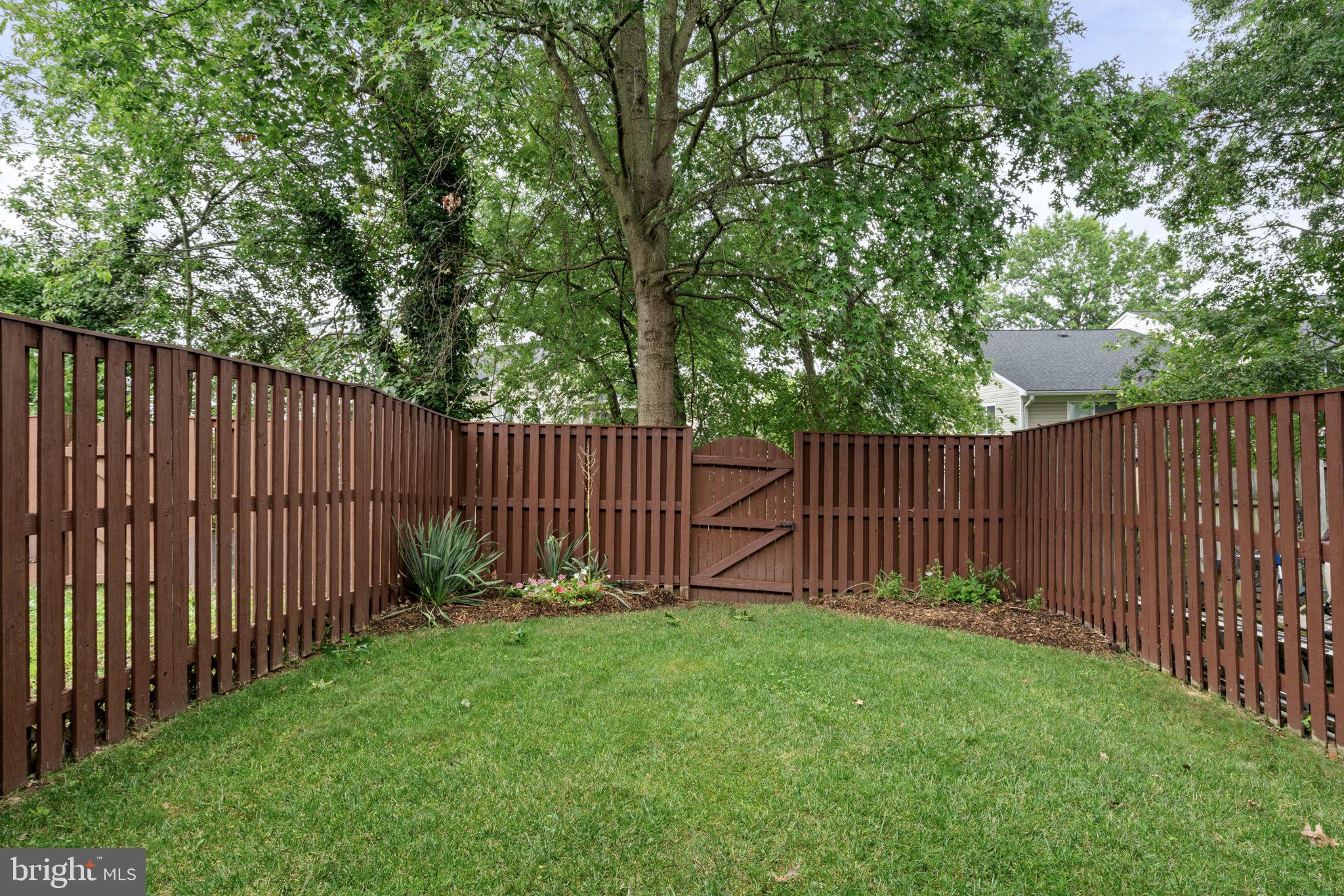 16937 Monmouth Ct