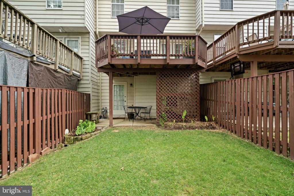 16937 Monmouth Ct