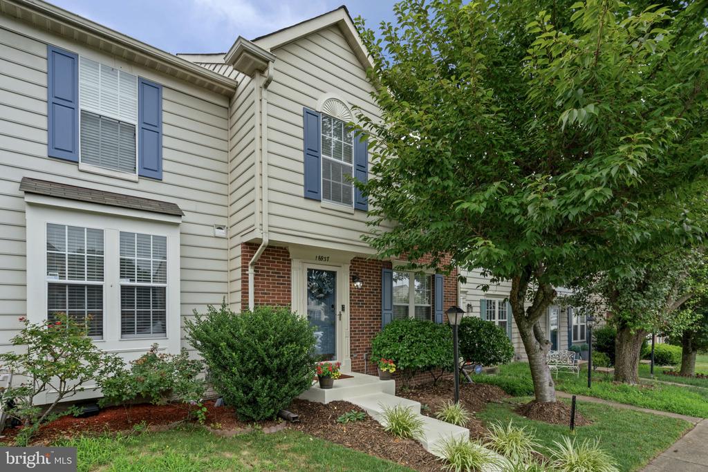 16937 Monmouth Ct