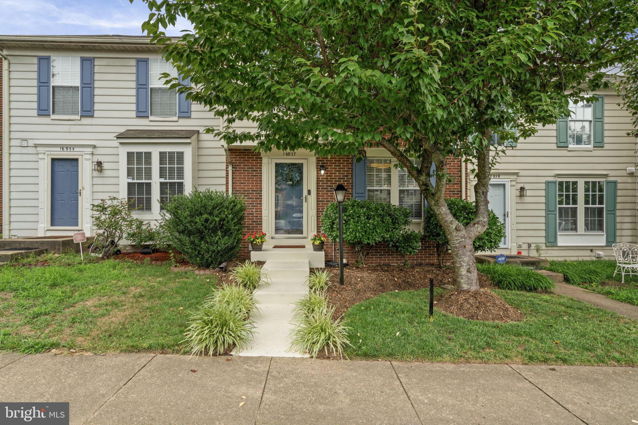 16937 Monmouth Ct