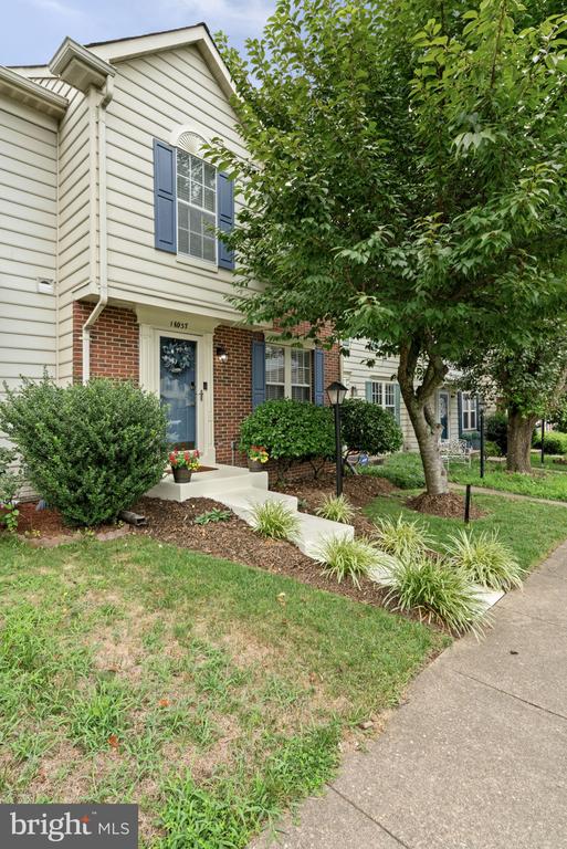 16937 Monmouth Ct