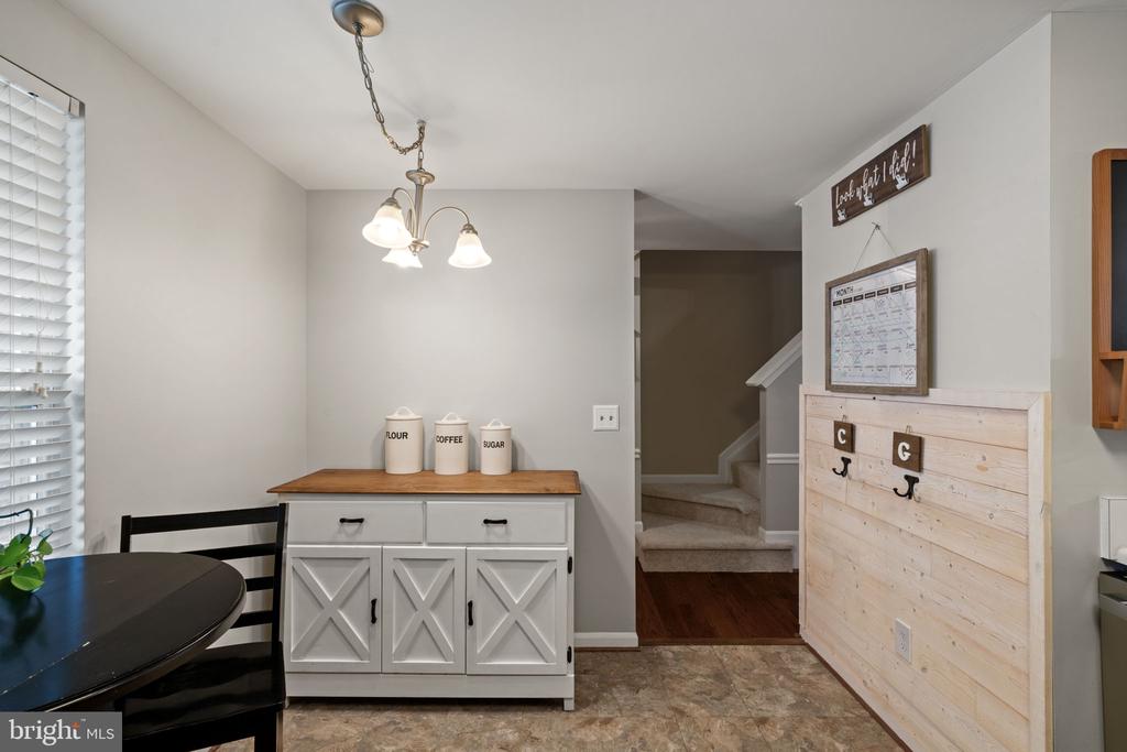 16937 Monmouth Ct