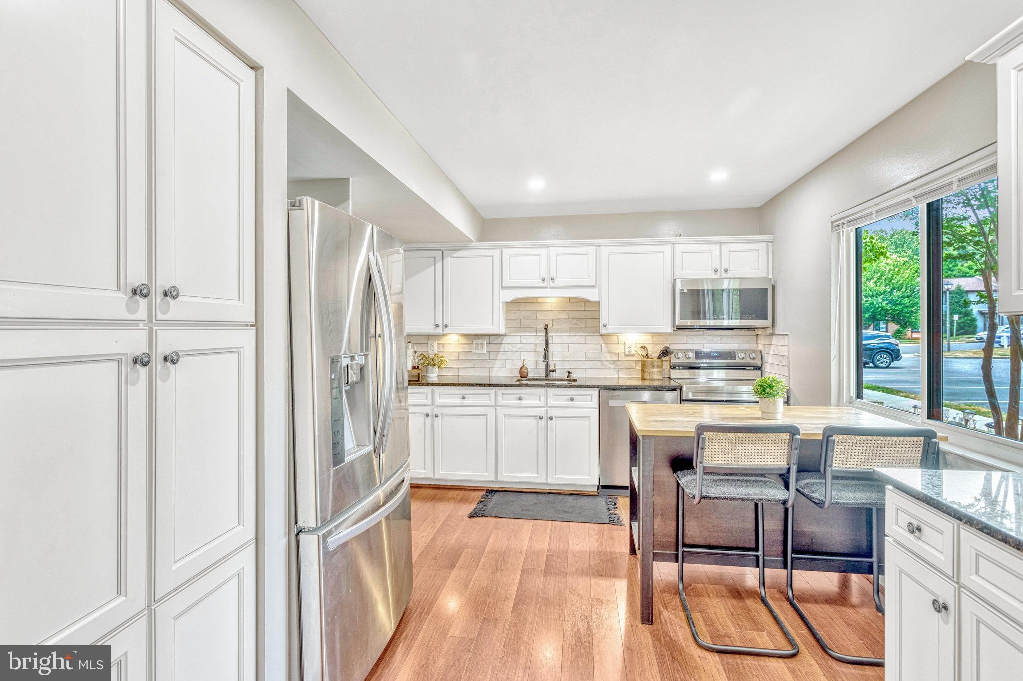 2551 FOX RIDGE COURT