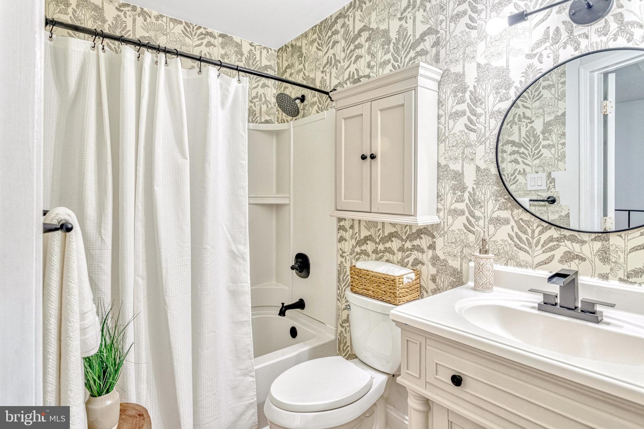 2551 FOX RIDGE COURT