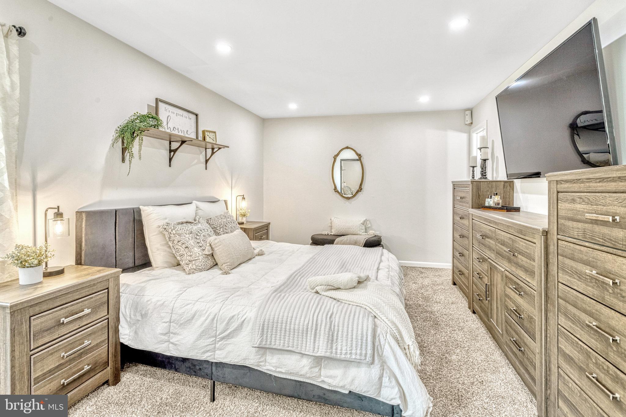 2551 FOX RIDGE COURT