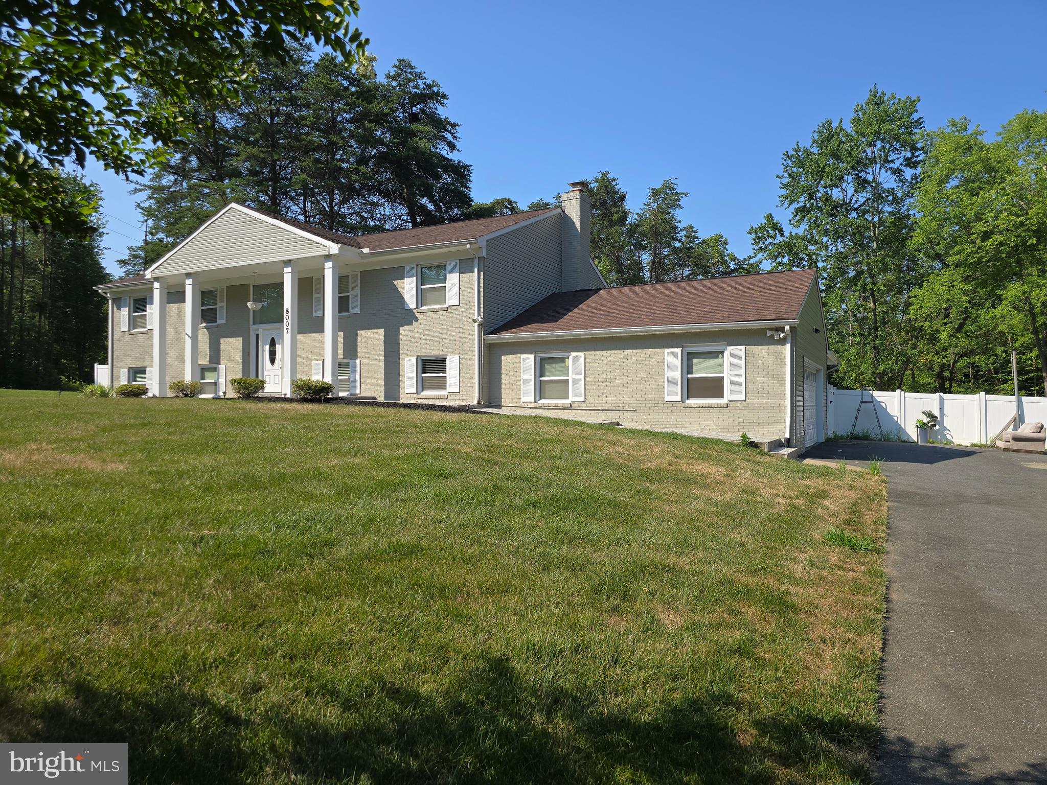 8007 Stillbrooke Rd