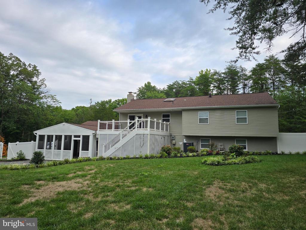 8007 Stillbrooke Rd