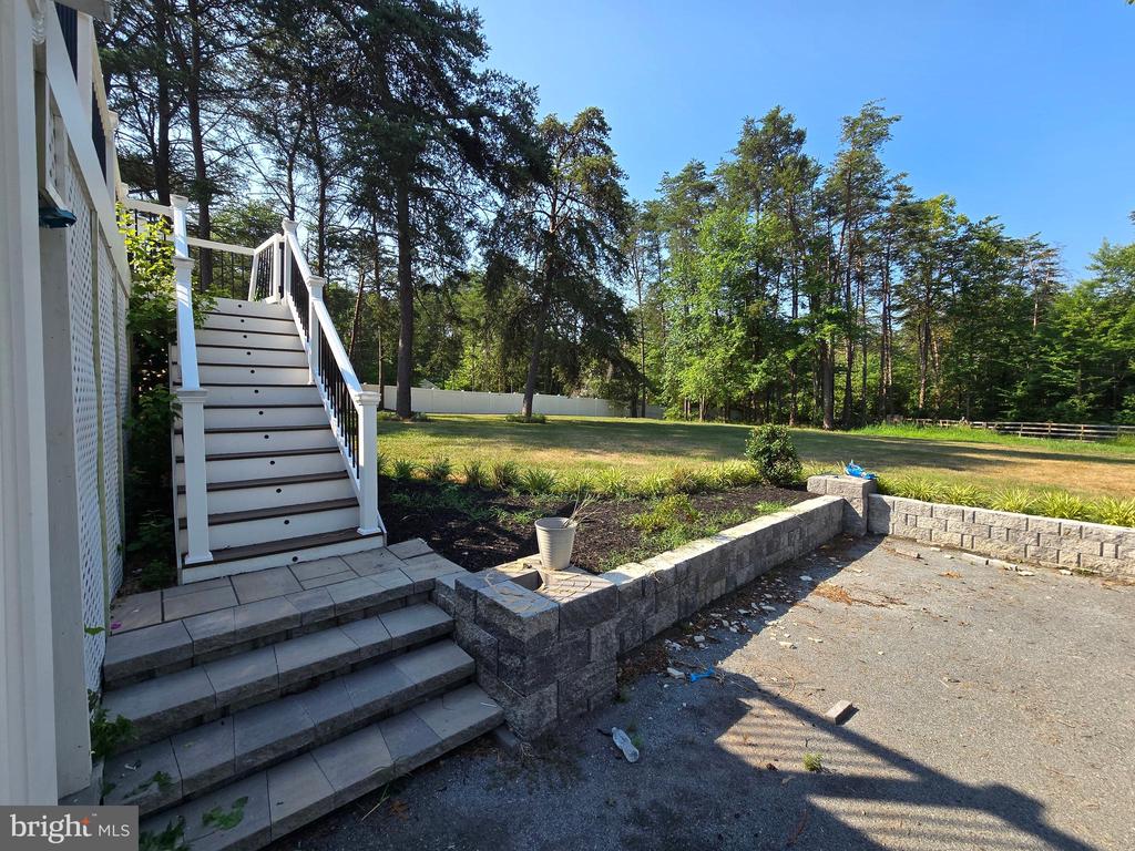 8007 Stillbrooke Rd