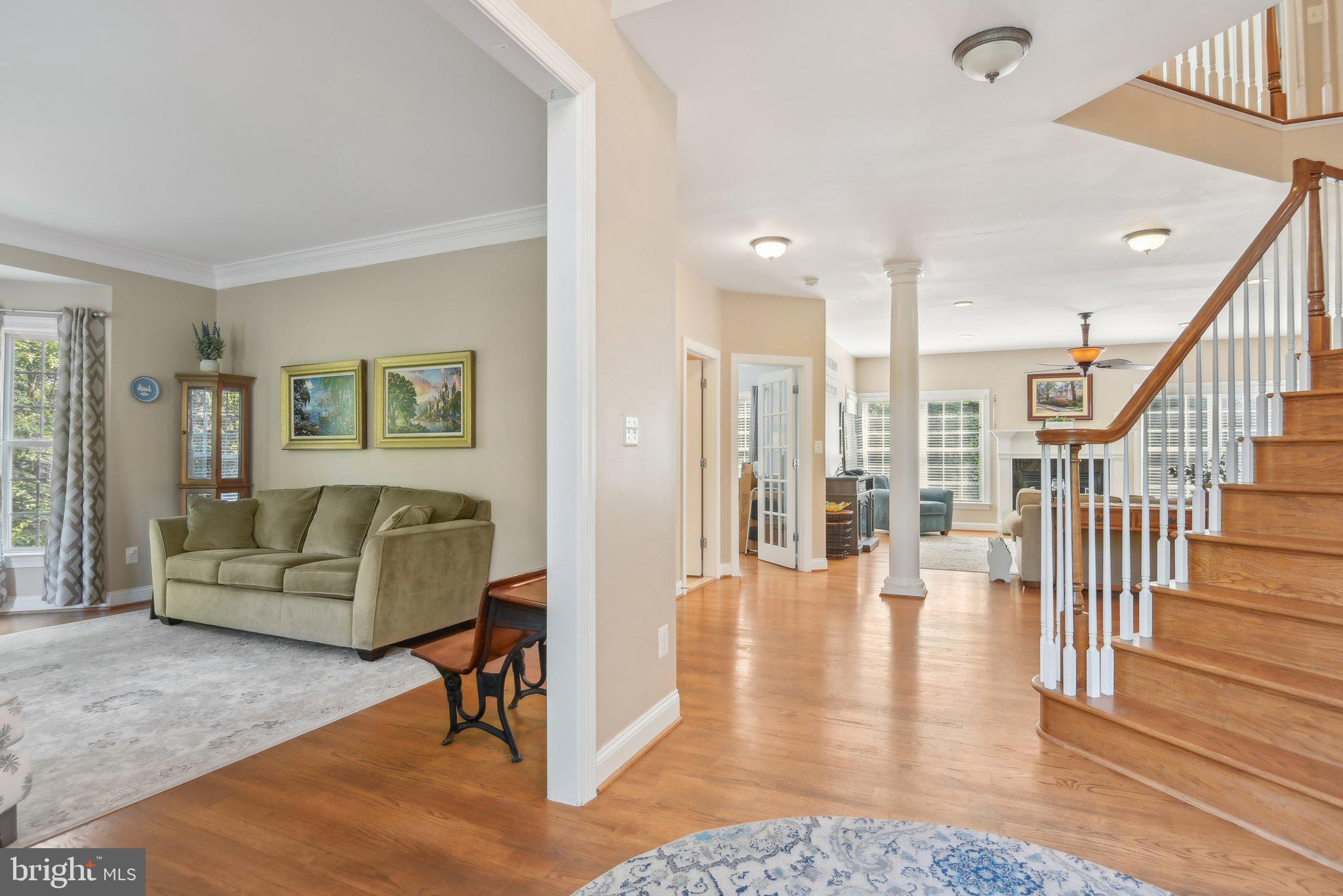 7204 SIMMONS RIDGE COURT