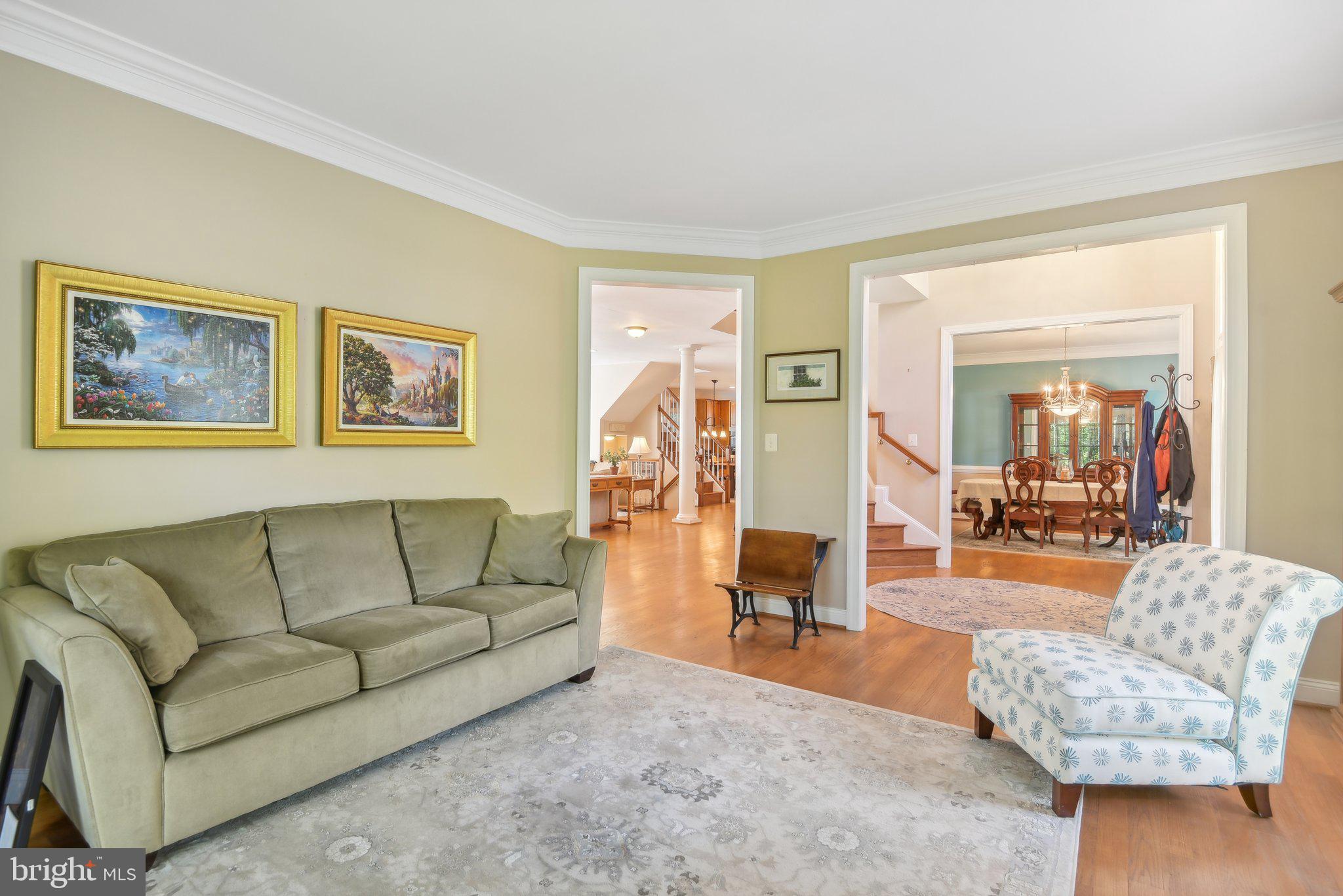 7204 SIMMONS RIDGE COURT