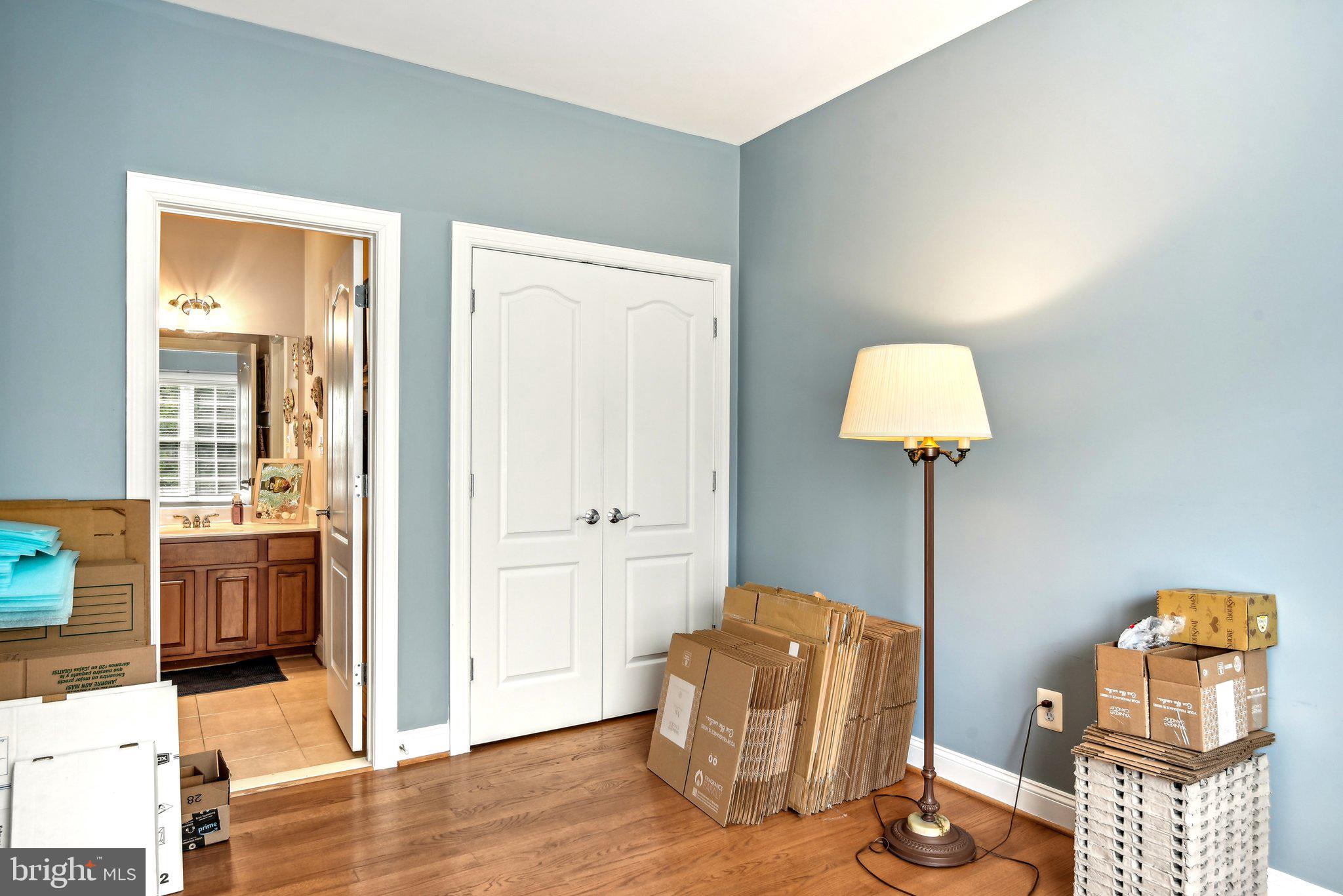 7204 SIMMONS RIDGE COURT