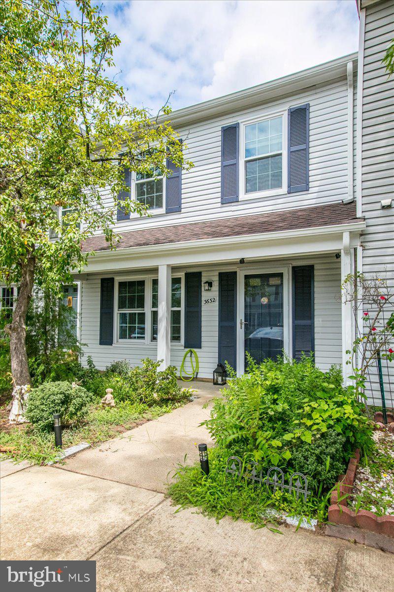 3632 Dahlgren Pl
