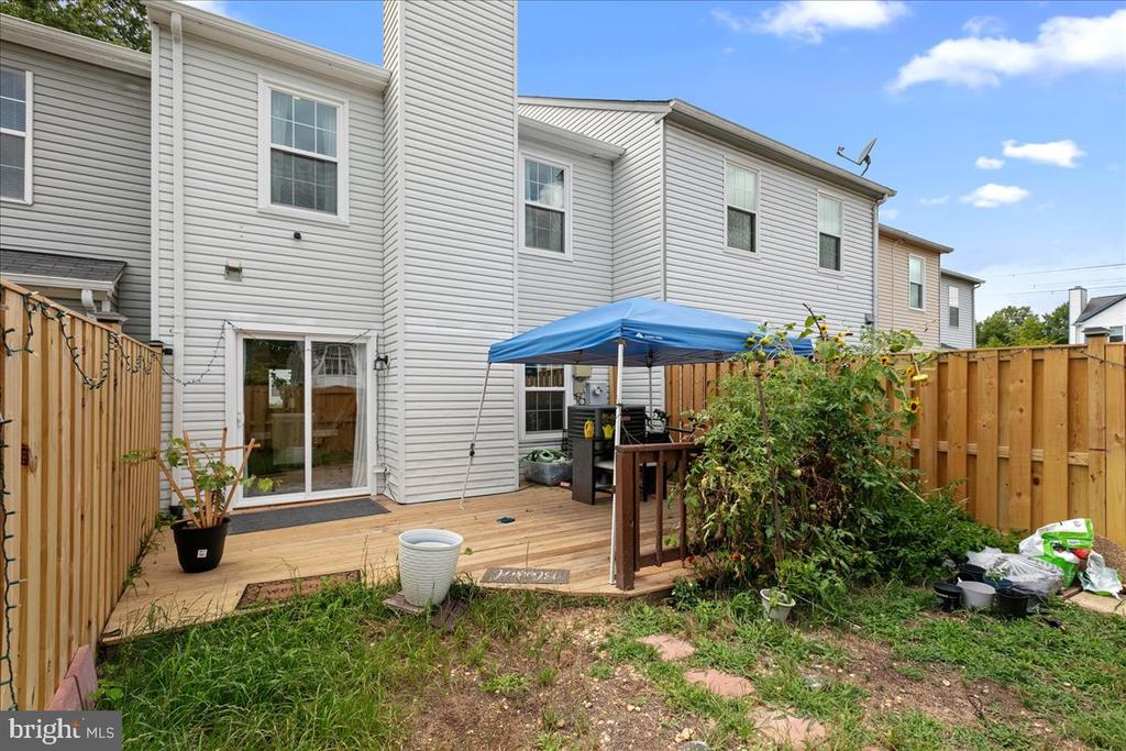 3632 Dahlgren Pl