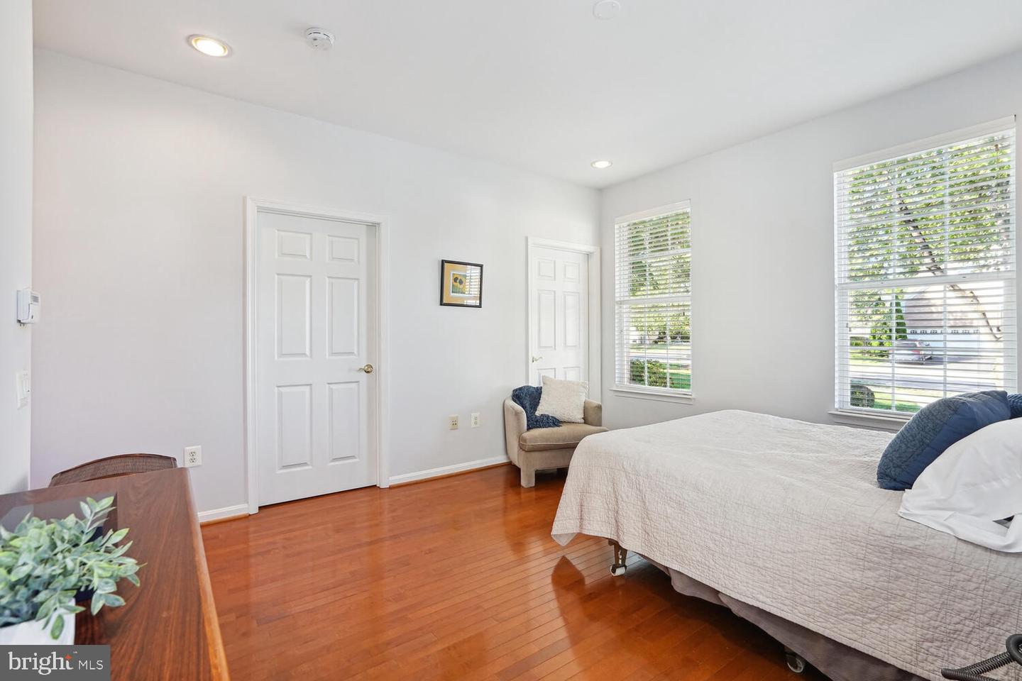 12017 Rutherglen Pl
