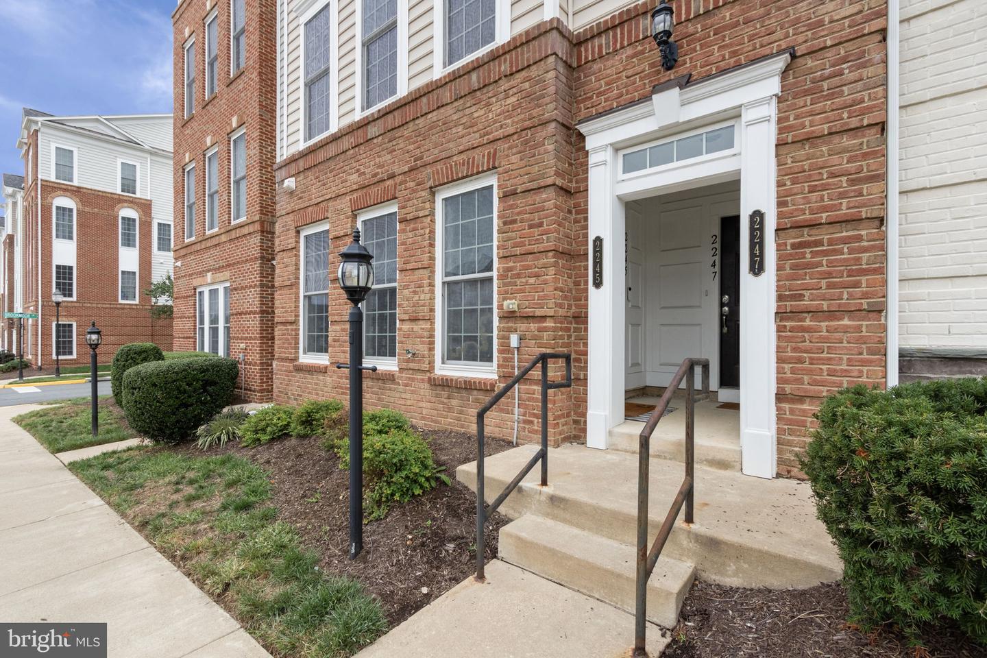 2247 Oberlin Dr #436a