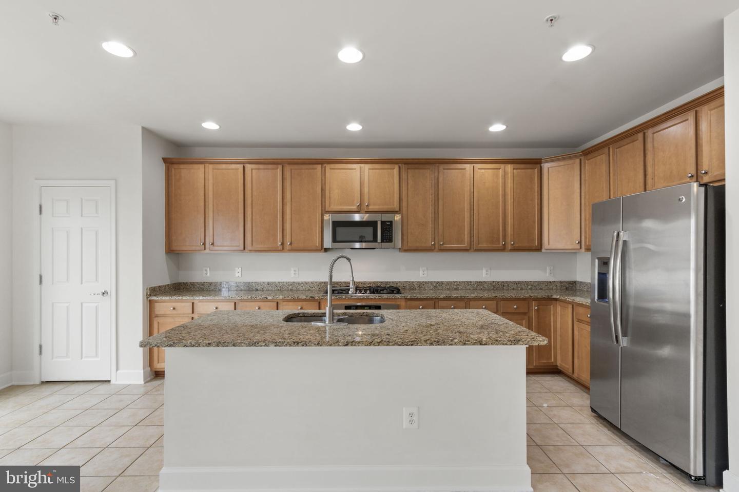 2247 Oberlin Dr #436a