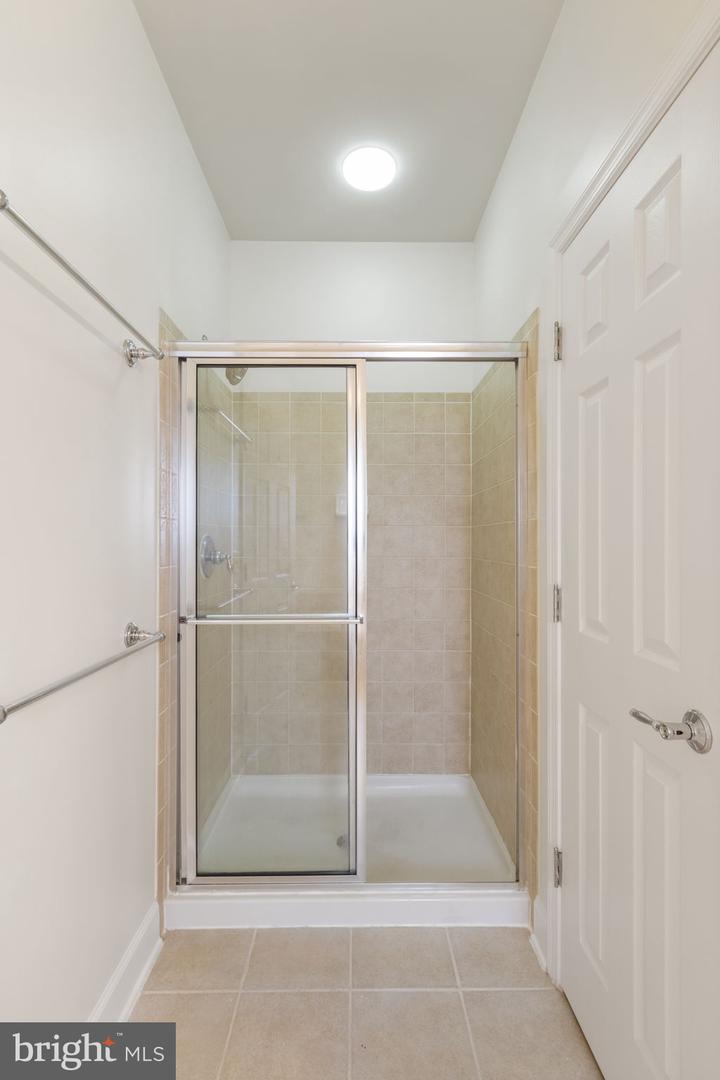 2247 Oberlin Dr #436a