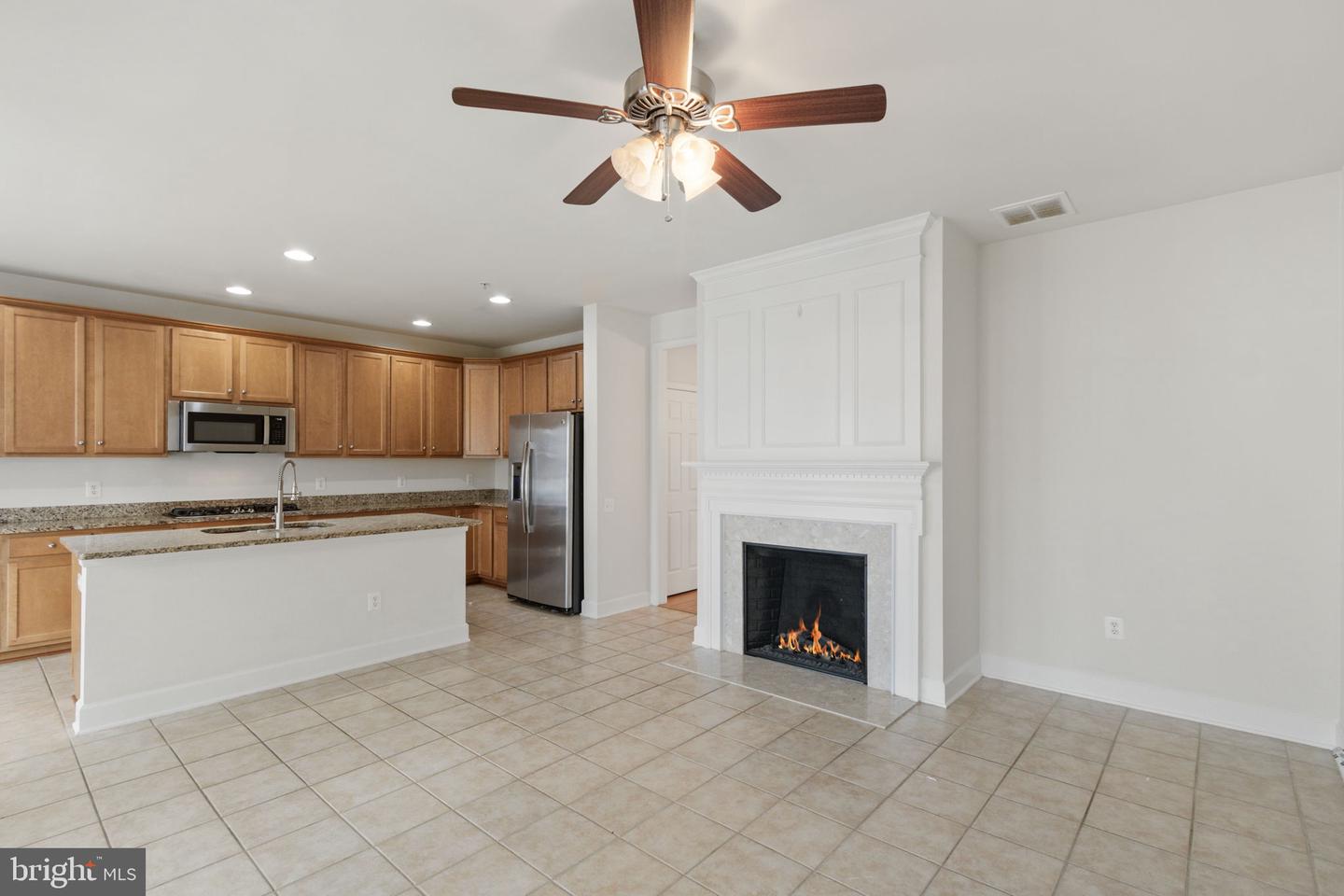 2247 Oberlin Dr #436a