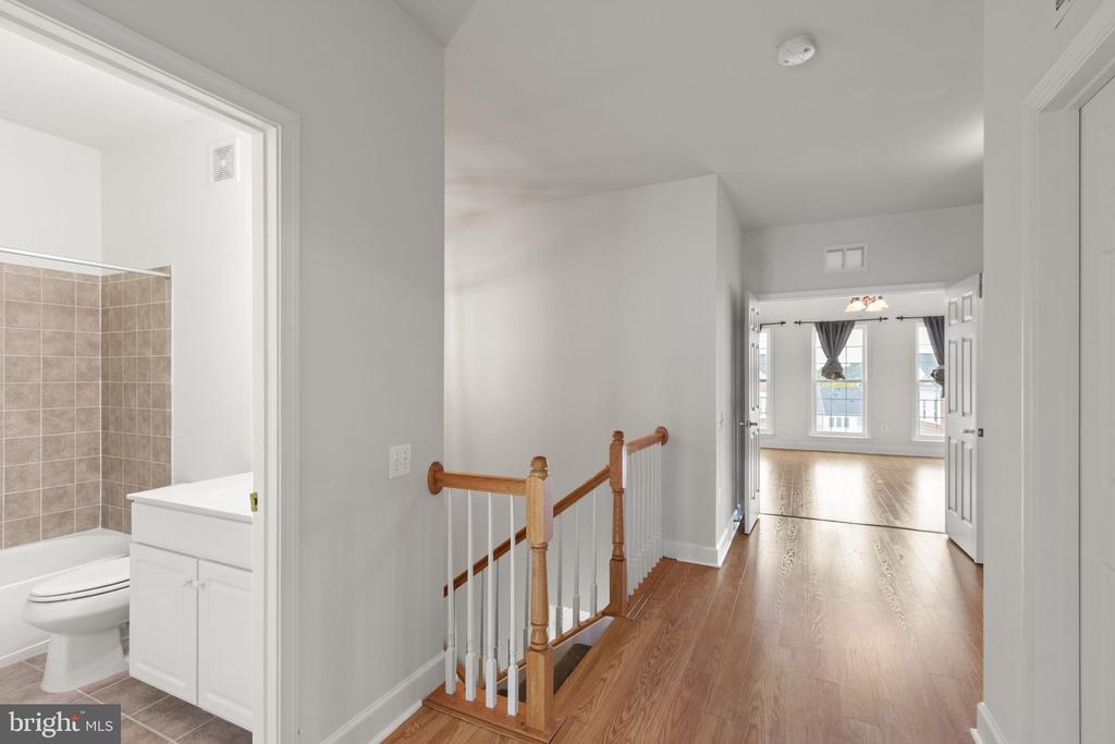2247 Oberlin Dr #436a
