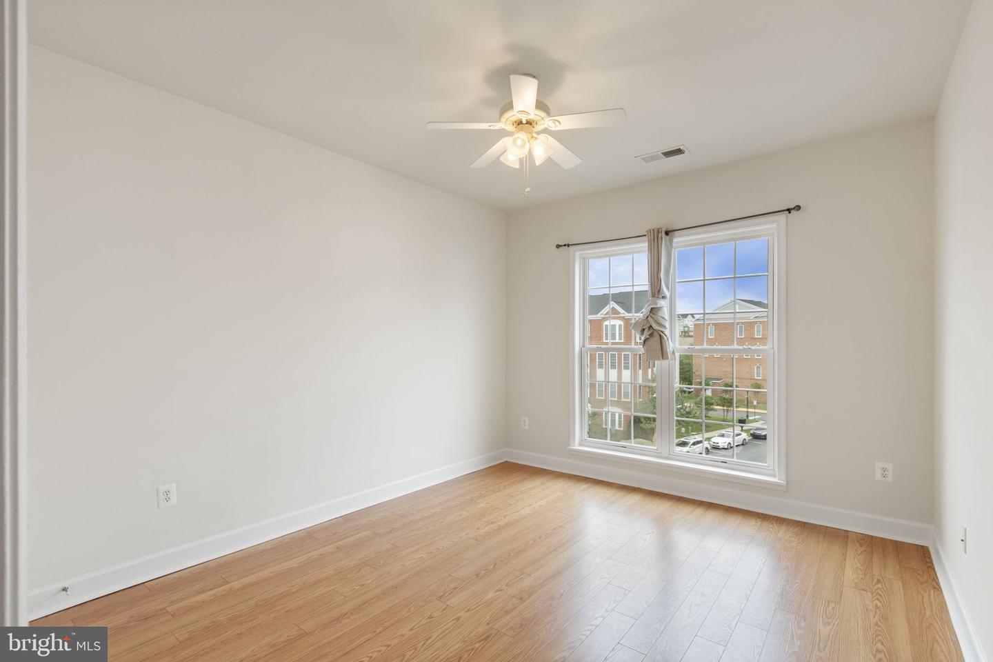 2247 Oberlin Dr #436a