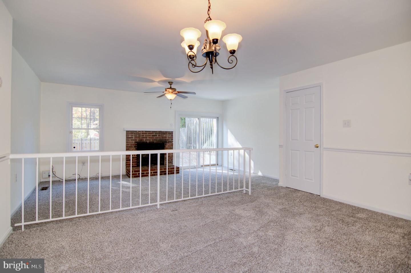 11289 Edgemoor Ct
