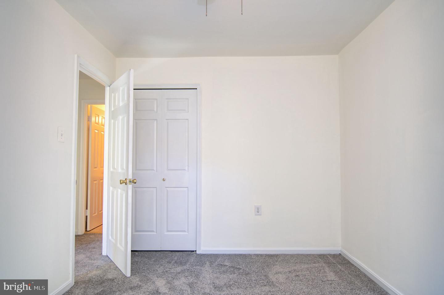 11289 Edgemoor Ct