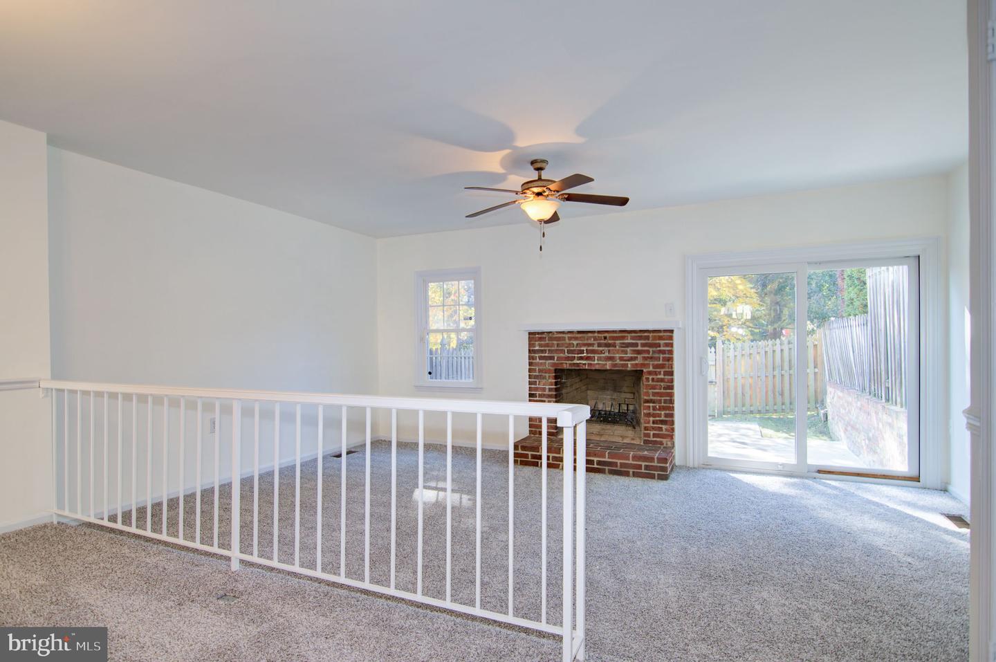 11289 Edgemoor Ct