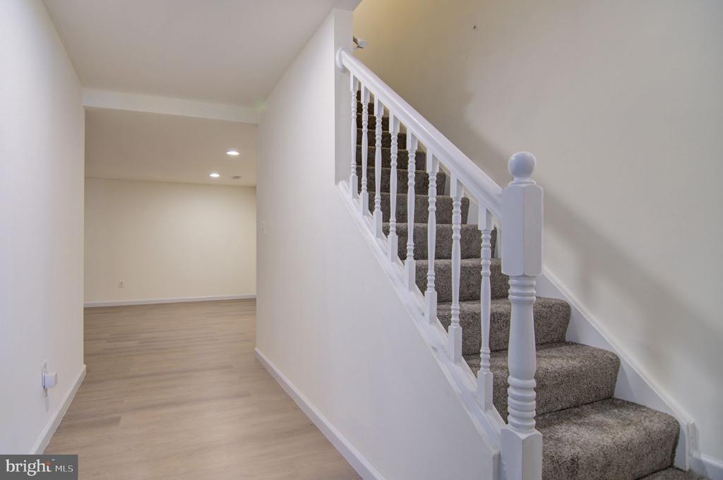 11289 Edgemoor Ct